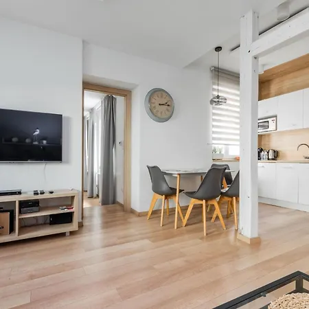 Monti 2 By Grand Apartments-3